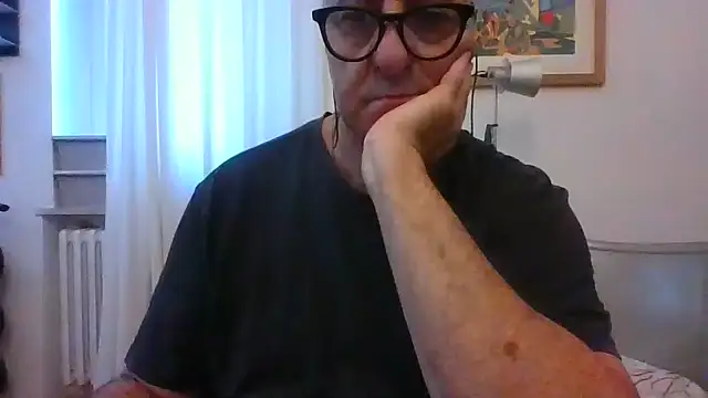 ANONIMO7735 webcam