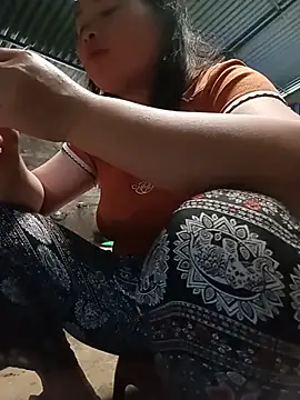 nana_nana99 webcam