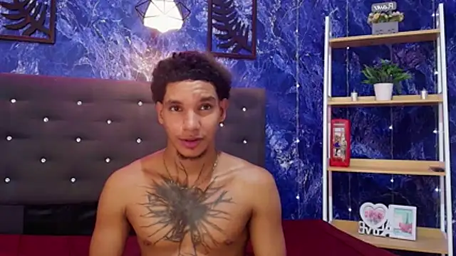 kai_storm77 webcam
