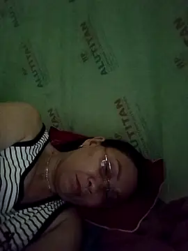 Alisa_x9x webcam