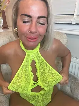 MakemeMillie1 webcam