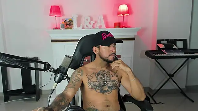 dereck_karter (M young) - ask what u want see