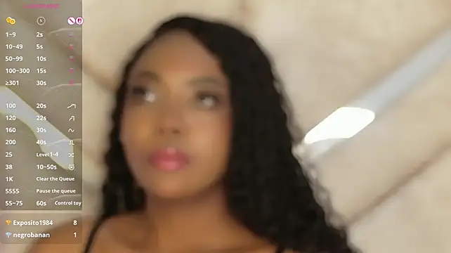 lola_king_'s live room