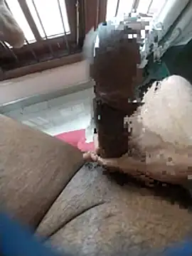 SuranSexy33 webcam