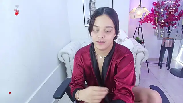 Maggy_t18 webcam