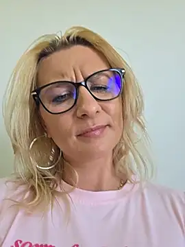 KaylinJan webcam