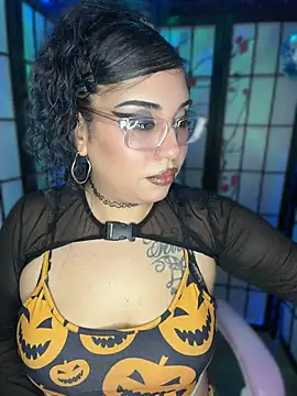SakuraX24 live cam on StripChat