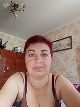 Tanusha8899 live cam on StripChat