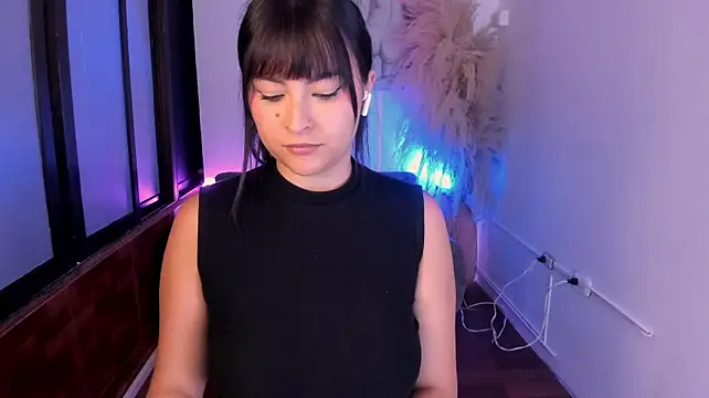 TifanyWhite_
