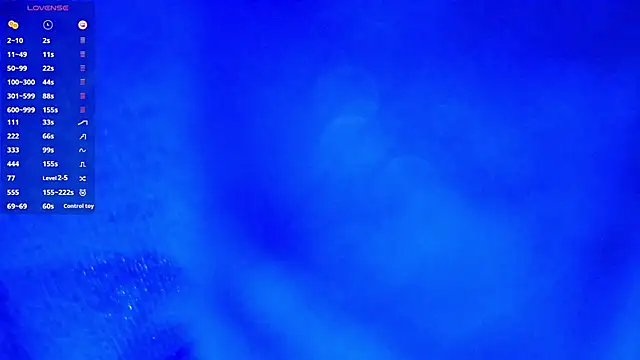 AlexNovakk live sex cam