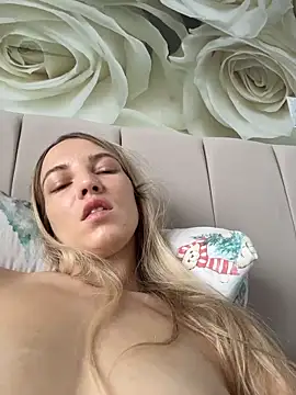 Adelina0001
