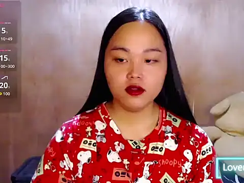 _Lylia webcam