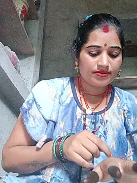 Hot_kamla