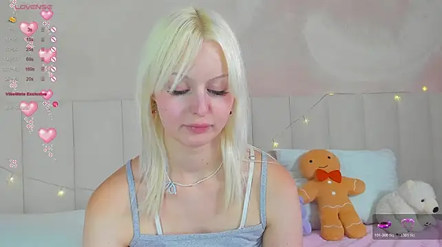 AdeleSilvy webcam