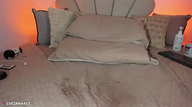 _luuciana_ live cam preview