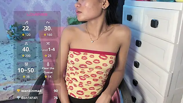 Mica_Jones