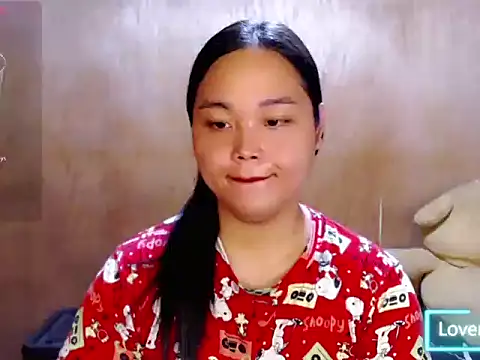 _Lylia webcam