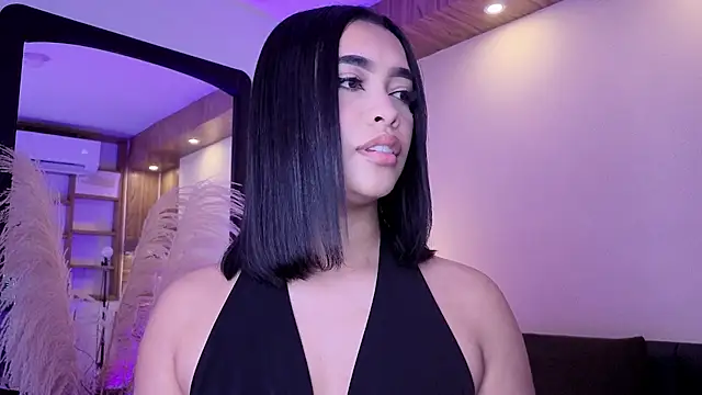 Chloe_monroee