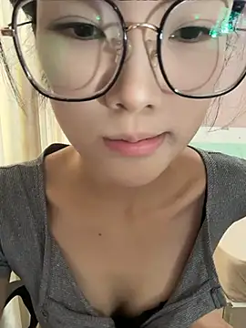 yanzi520 live sex cam
