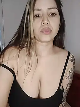 busty_lorenaa