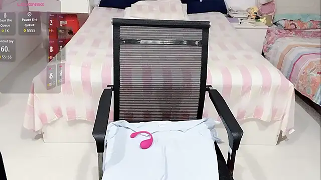 miaomiao-99 webcam