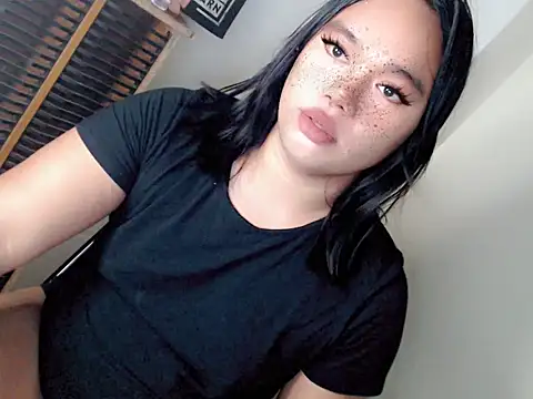 itsmenikitadragon (T young) - FUCK MY THROAT!!!