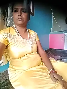 Thamarai01 live cam on StripChat