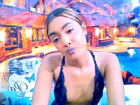 IndianPretty14u2Luv webcam