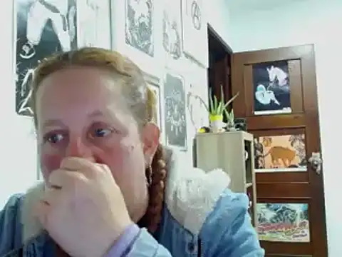 ViioletaMora webcam