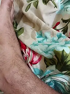 Cutecpl99 live cam on StripChat