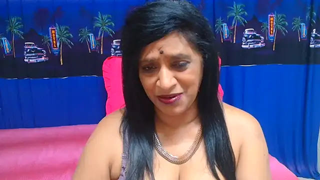 INDIANFUSION live cam on StripChat