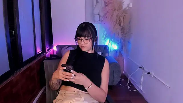 TifanyWhite_