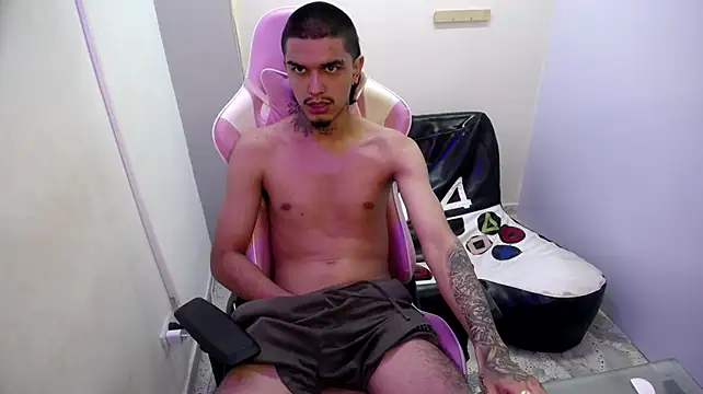 Tayson_Hot webcam