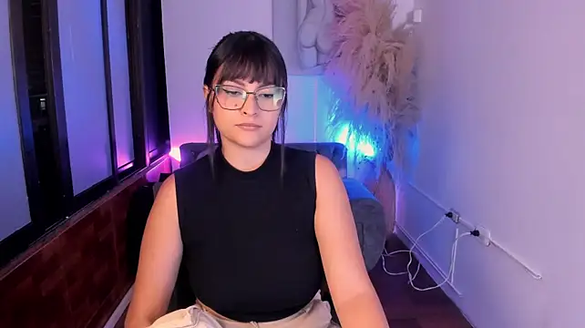 TifanyWhite_ webcam