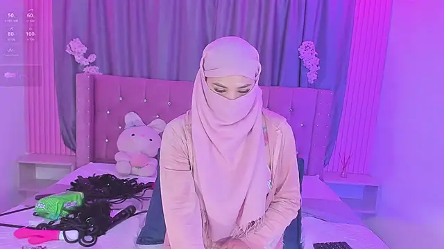 Nayla-Mouna