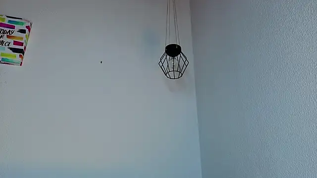 Blueberry_gothic webcam
