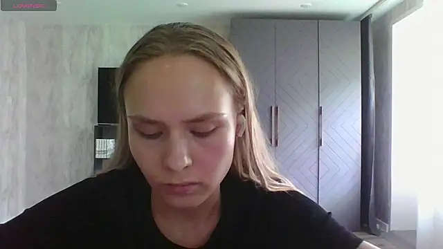 Annie_Cohn