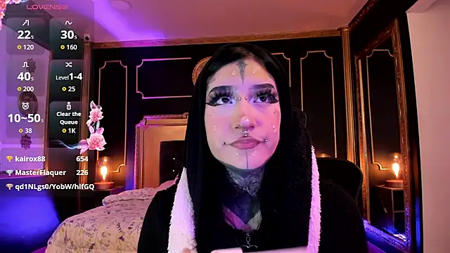 Kat_VonDe live cam on StripChat