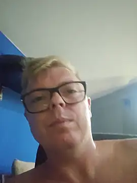 blondeboy92