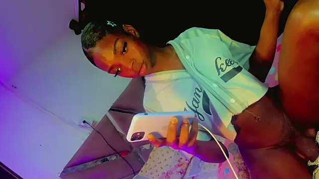 Keily_Tsx1