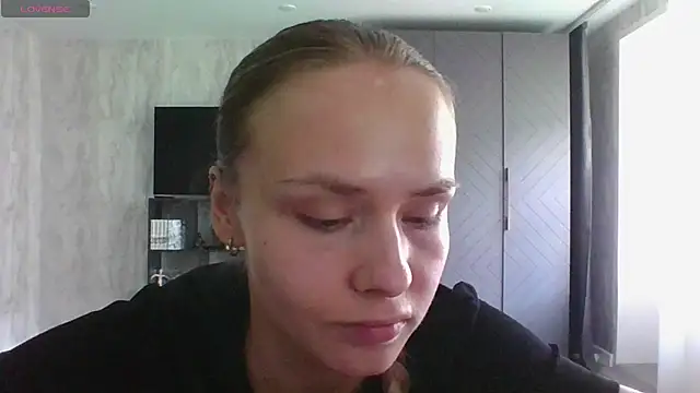 Annie_Cohn