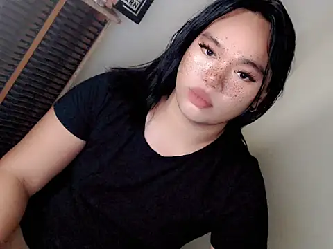 ItsmeNikitaDragon live sex cam