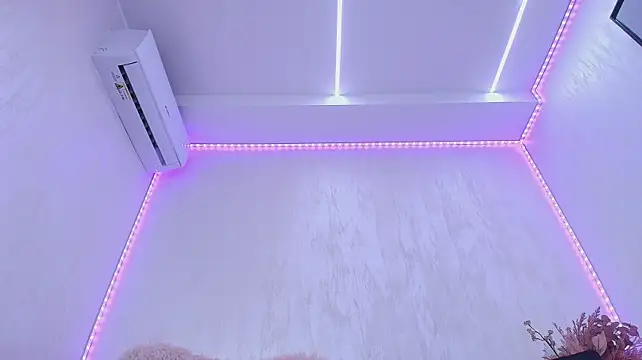 Anna_Lewis webcam