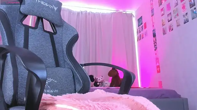 Eva_Harper