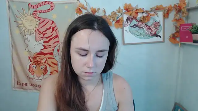VeryVeryVeryShy_ live cam on StripChat