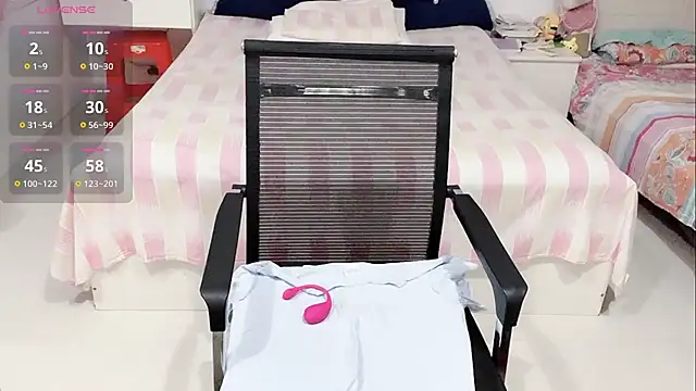 miaomiao-99 webcam