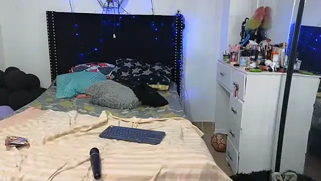 charlotte_077 webcam