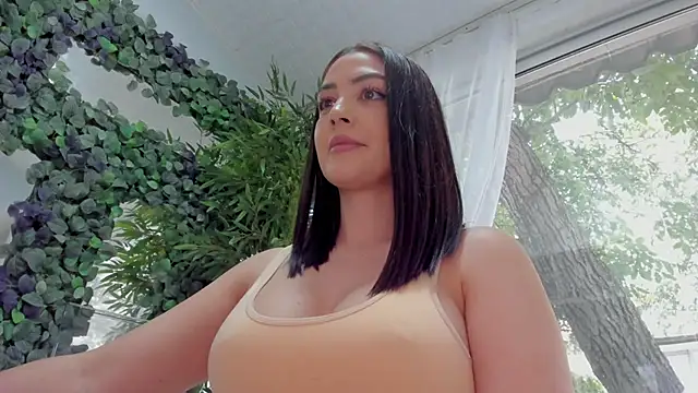 Lexi_Storm live cam on StripChat