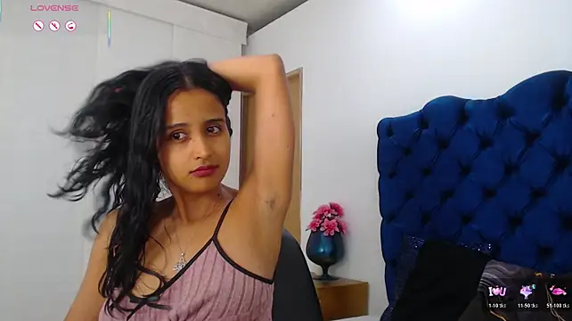 Lili666_ webcam