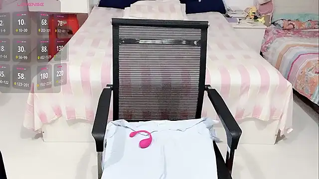 miaomiao-99 webcam